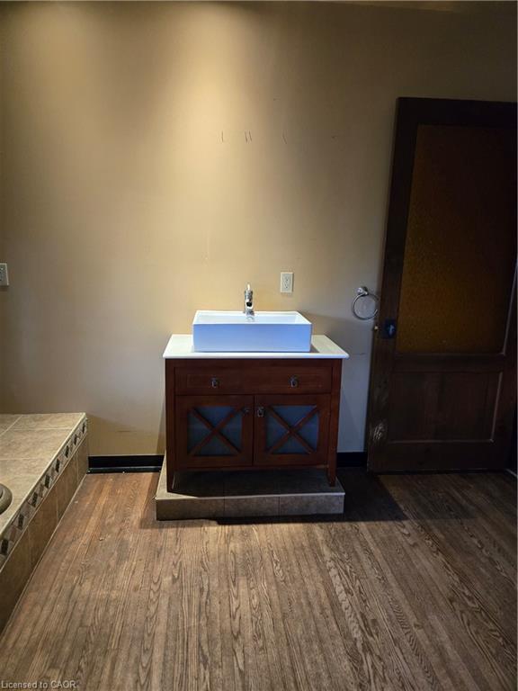 164 Thorold Road, Thorold, ON - Indoor Photo Showing Other Room