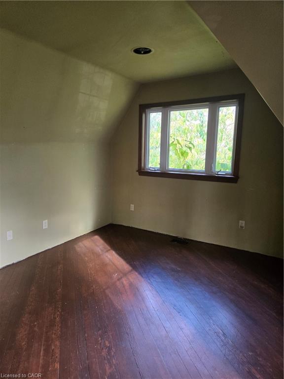 164 Thorold Road, Thorold, ON - Indoor Photo Showing Other Room