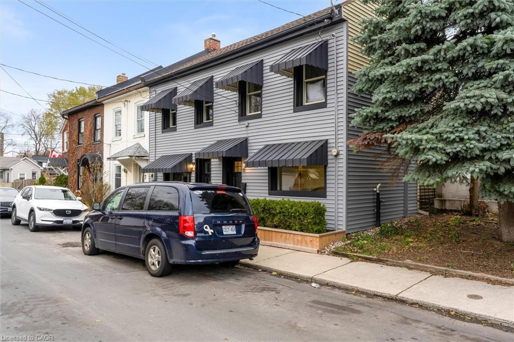 11 Ford Street, Hamilton, ON - Outdoor