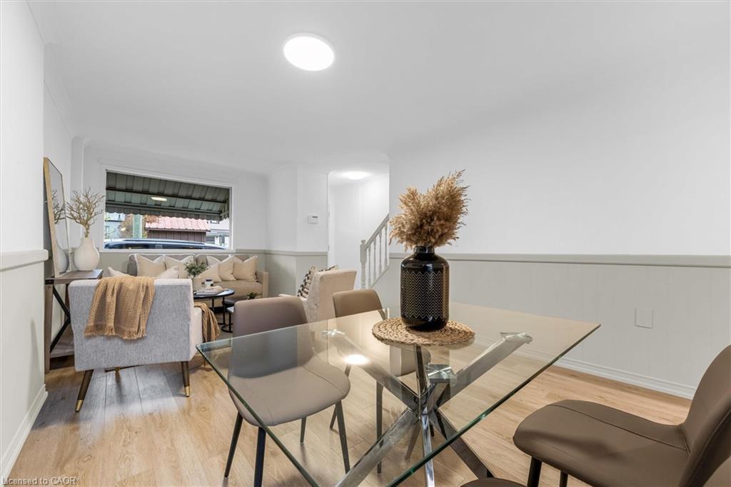 11 Ford Street, Hamilton, ON - Indoor