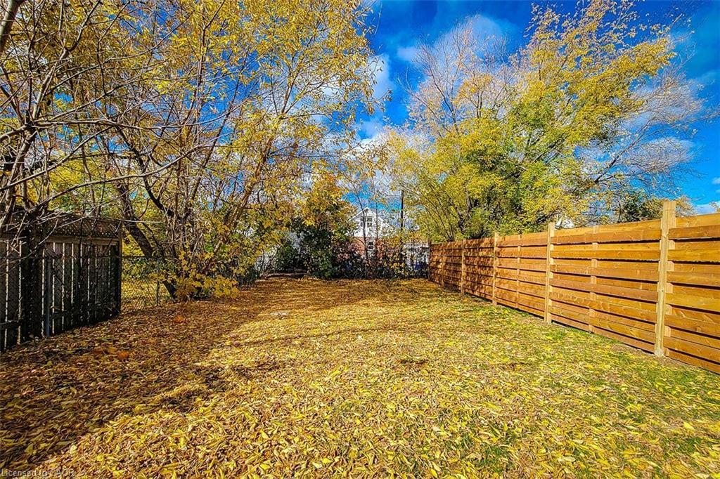 72 West 1St Street, Hamilton, ON - Outdoor