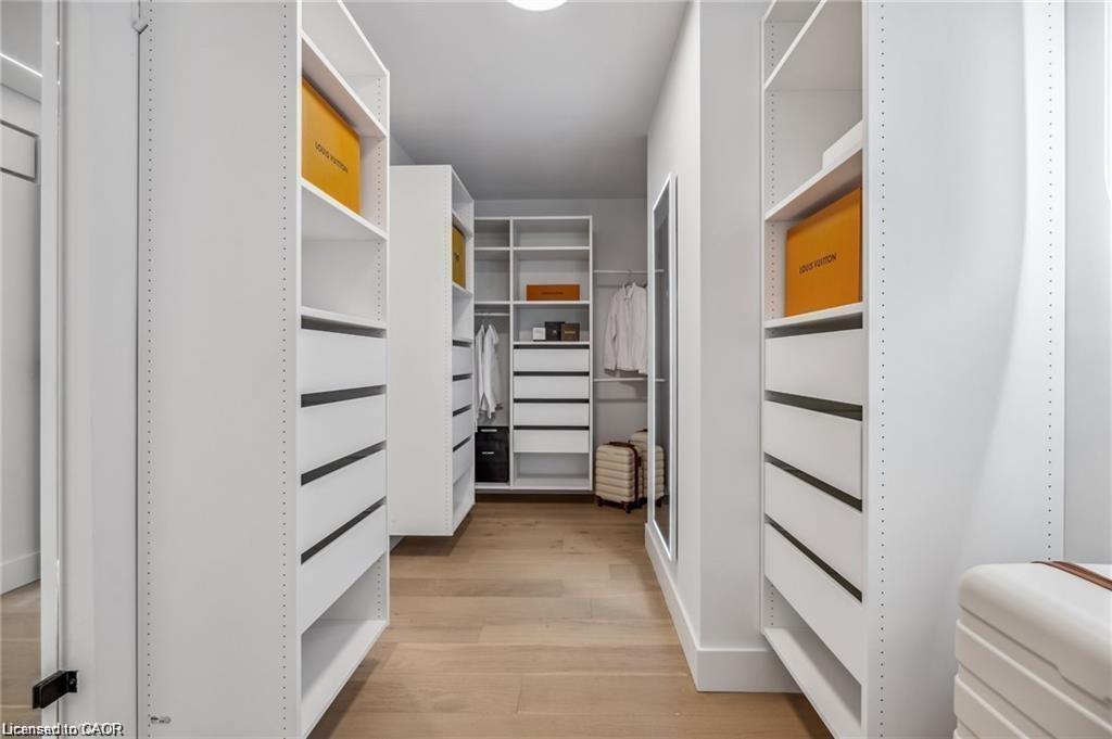 1657 Glenvista Drive, Oakville, ON - Indoor Photo Showing Other Room