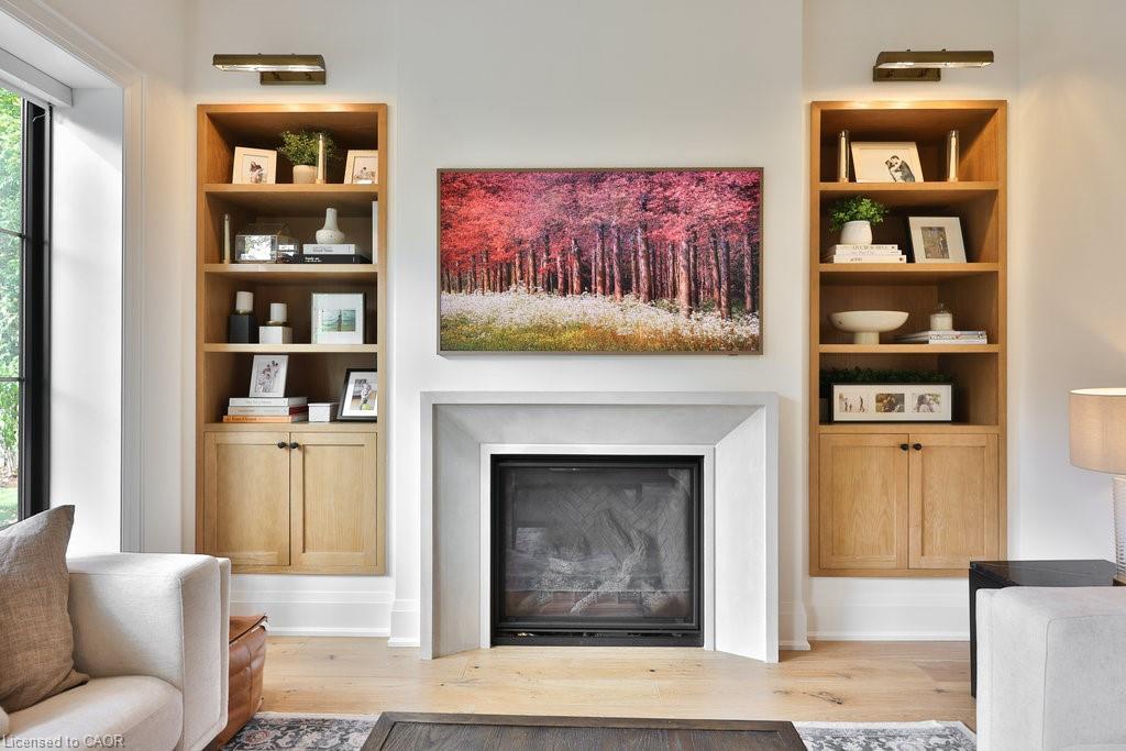 1489 Mildmay Court, Mississauga, ON - Indoor Photo Showing Other Room With Fireplace