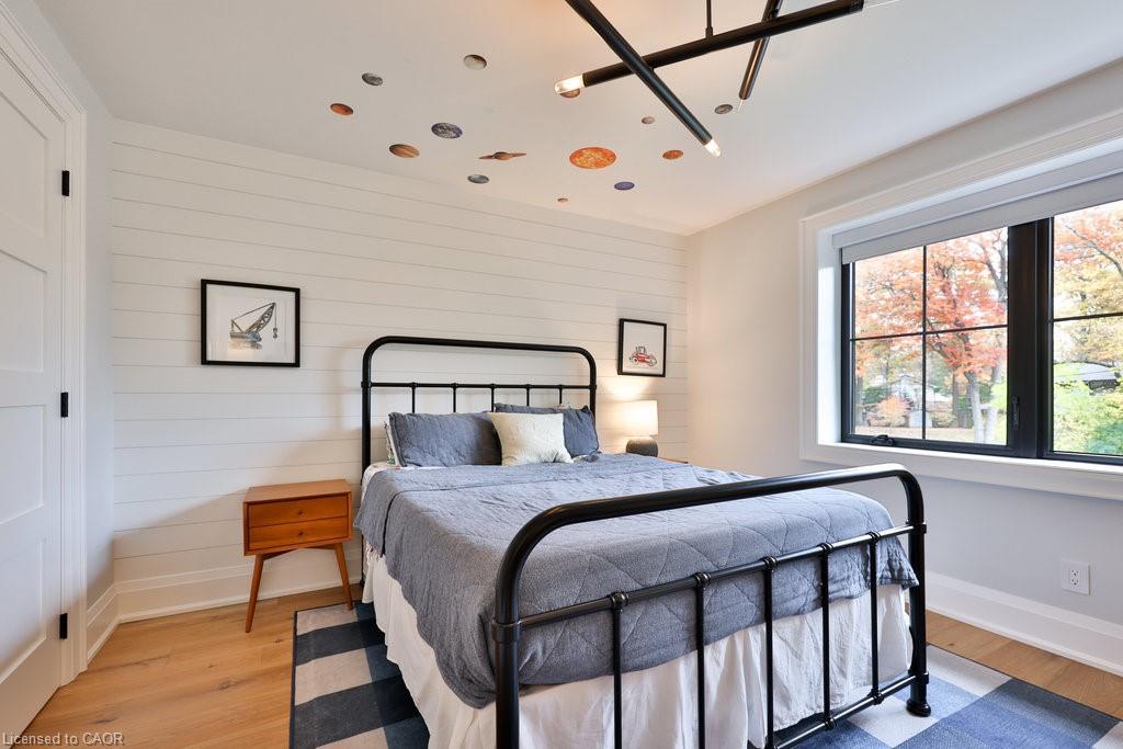 1489 Mildmay Court, Mississauga, ON - Indoor Photo Showing Bedroom