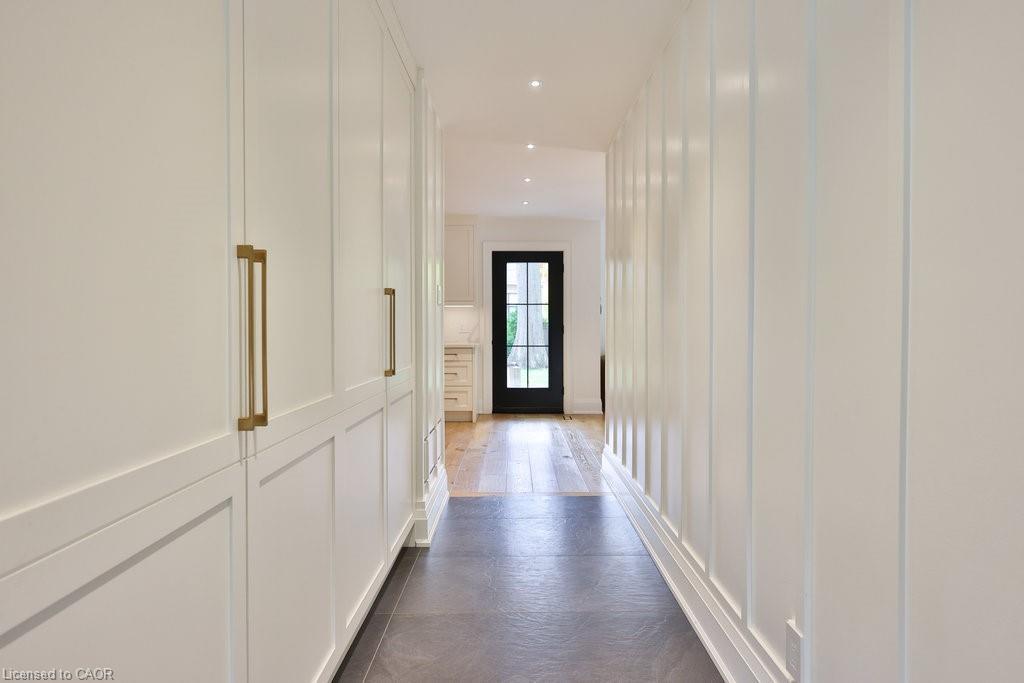 1489 Mildmay Court, Mississauga, ON - Indoor Photo Showing Other Room