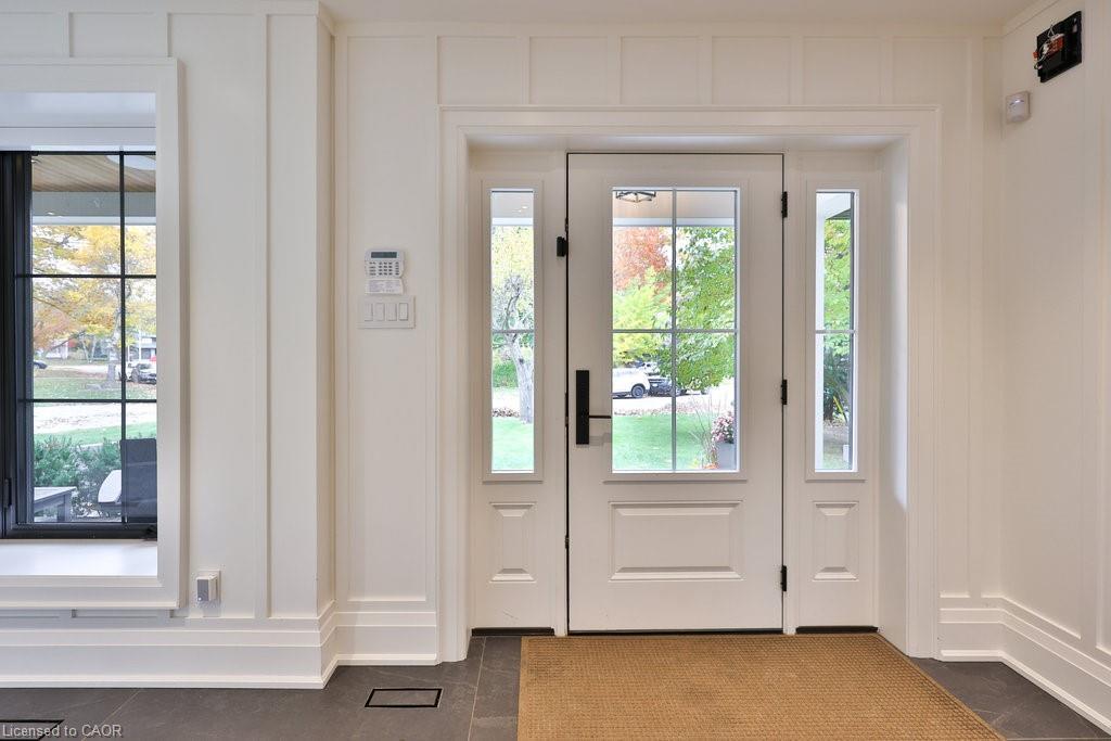 1489 Mildmay Court, Mississauga, ON - Indoor Photo Showing Other Room