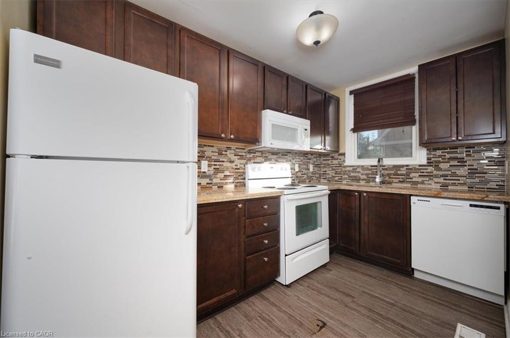 47 Cloverhill Road, Hamilton, ON - Indoor Photo Showing Kitchen