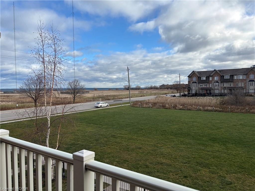 19-7 Lakelawn Road, Grimsby, ON - Outdoor With View
