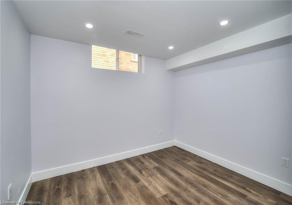 Lower-550 Rush Meadow Crescent, Kitchener, ON - Indoor