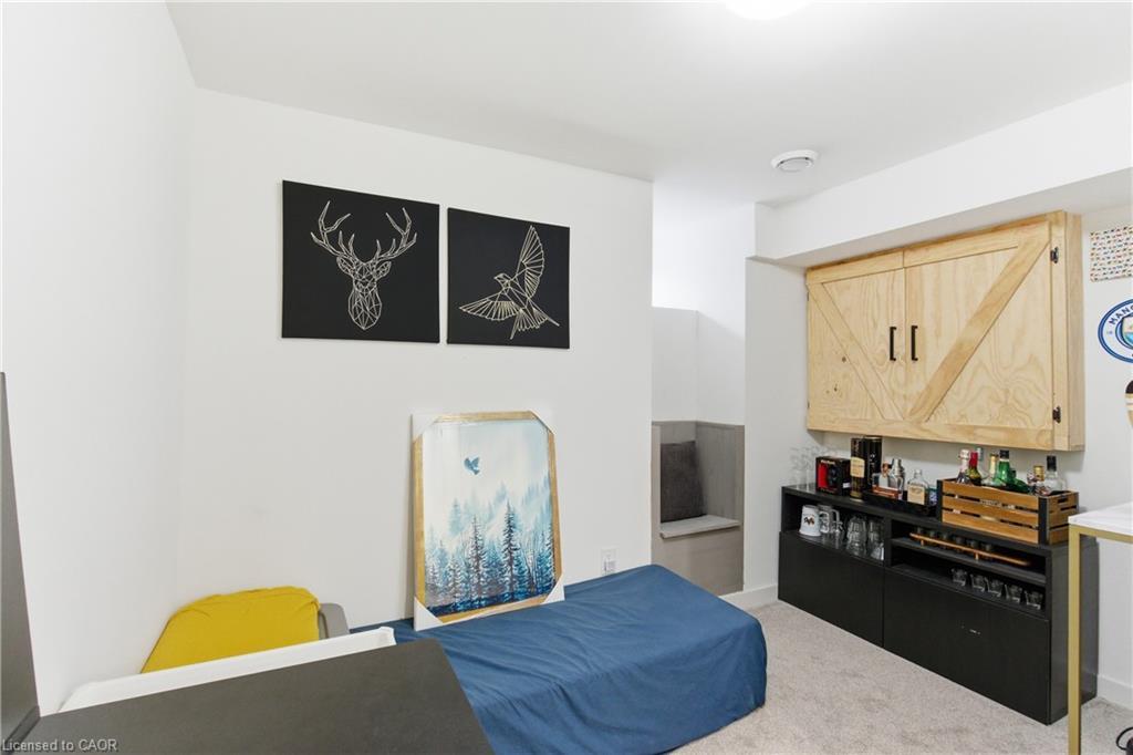 40 Fullerton Avenue, Hamilton, ON - Indoor