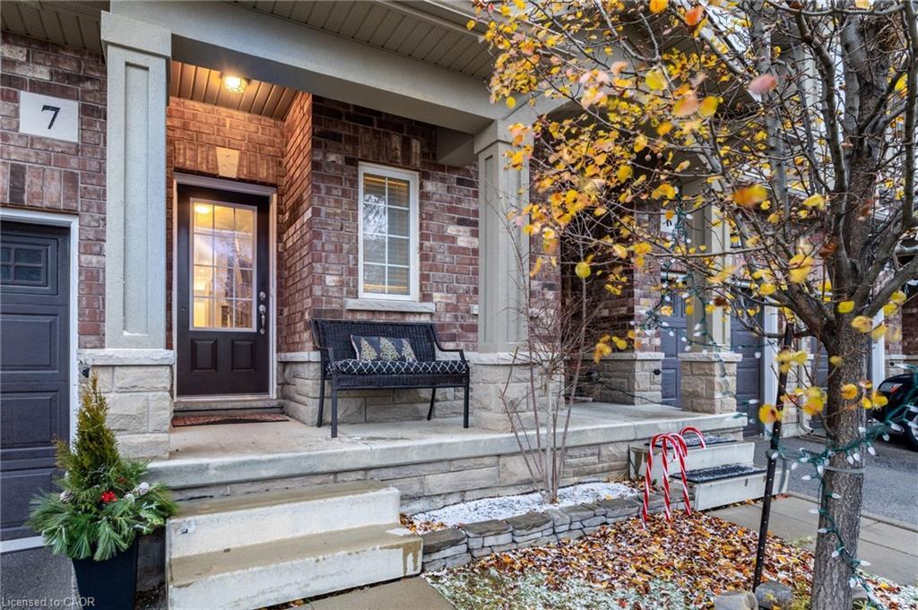 7-21 Madonna Drive, Hamilton, ON - Outdoor With Deck Patio Veranda With Facade