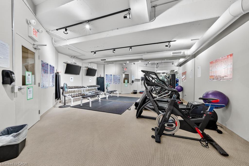 502-66 Bay Street S, Hamilton, ON - Indoor Photo Showing Gym Room