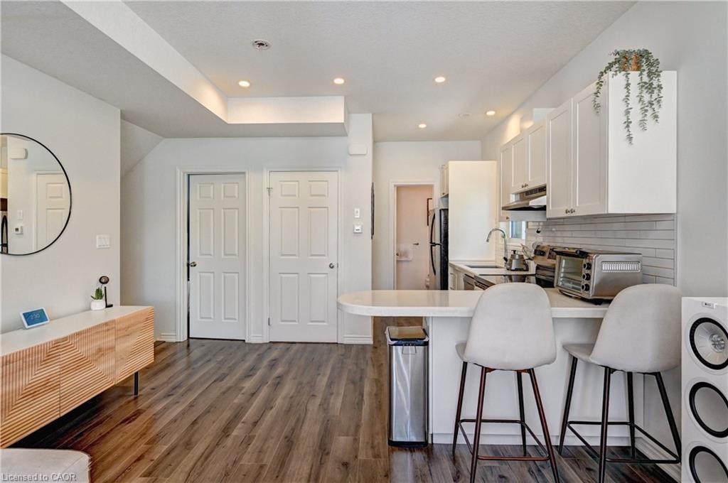 7C-164 Heiman Street, Kitchener, ON - Indoor Photo Showing Other Room