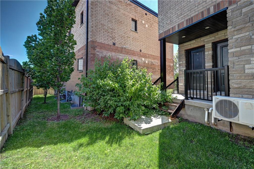 7C-164 Heiman Street, Kitchener, ON - Outdoor With Exterior