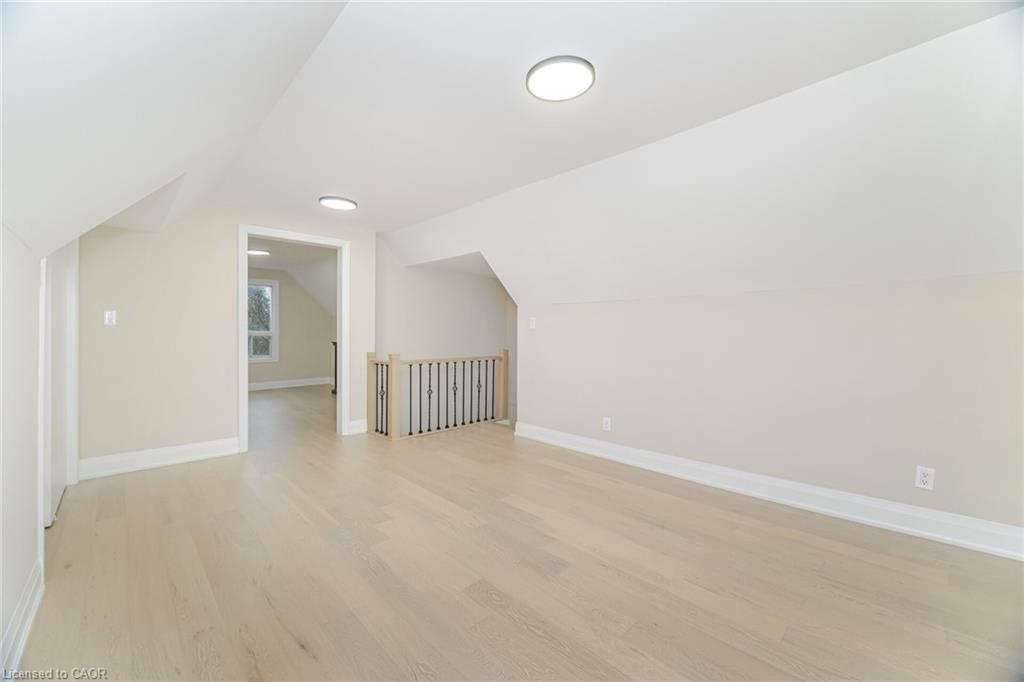 98 Birch Avenue, Hamilton, ON - Indoor Photo Showing Other Room