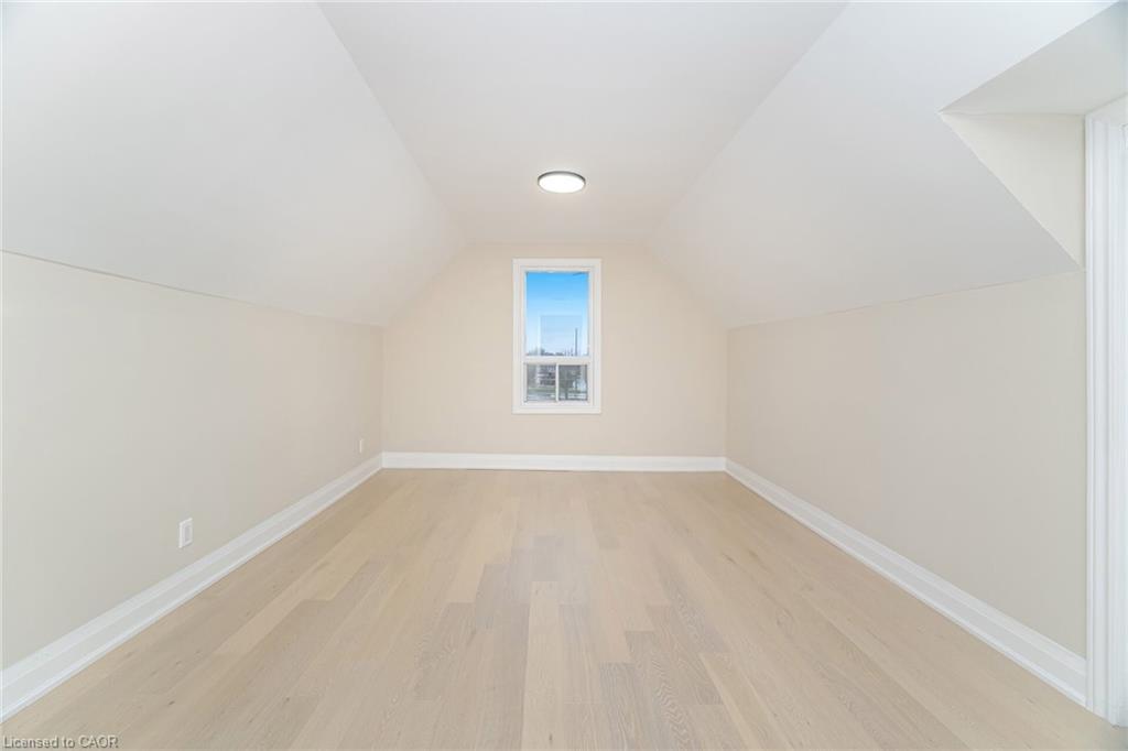 98 Birch Avenue, Hamilton, ON - Indoor Photo Showing Other Room