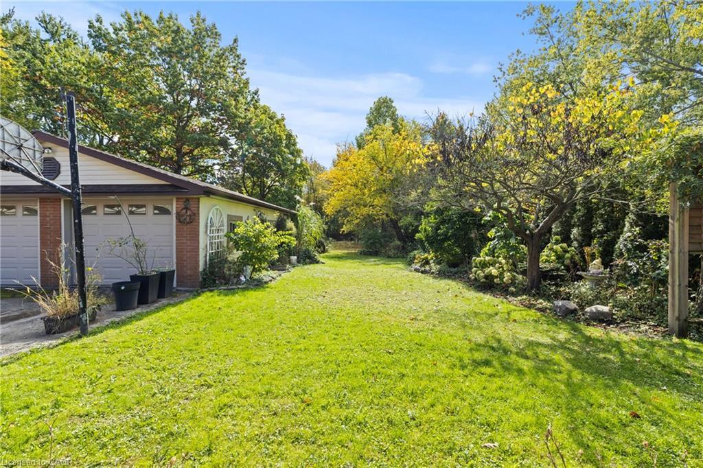 35 Chantler Road, Welland, ON - Outdoor