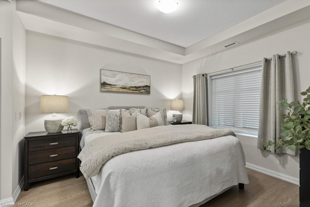 110-778 Laurelwood Drive, Waterloo, ON - Indoor Photo Showing Bedroom