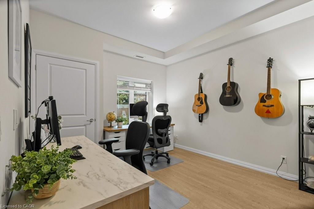 110-778 Laurelwood Drive, Waterloo, ON - Indoor Photo Showing Other Room