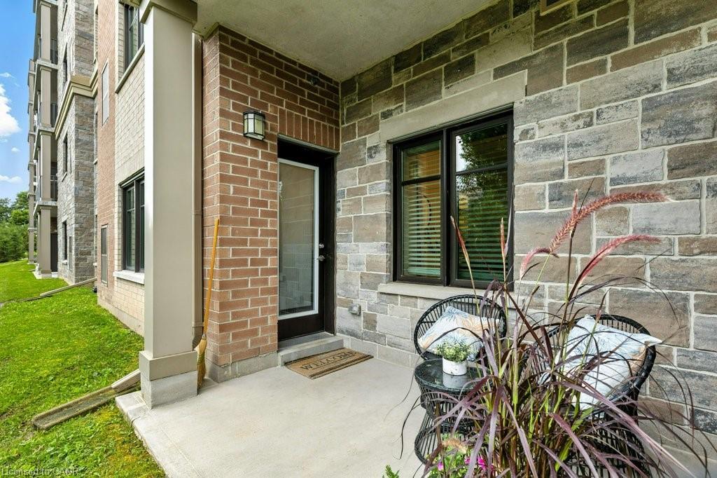 110-778 Laurelwood Drive, Waterloo, ON - Outdoor
