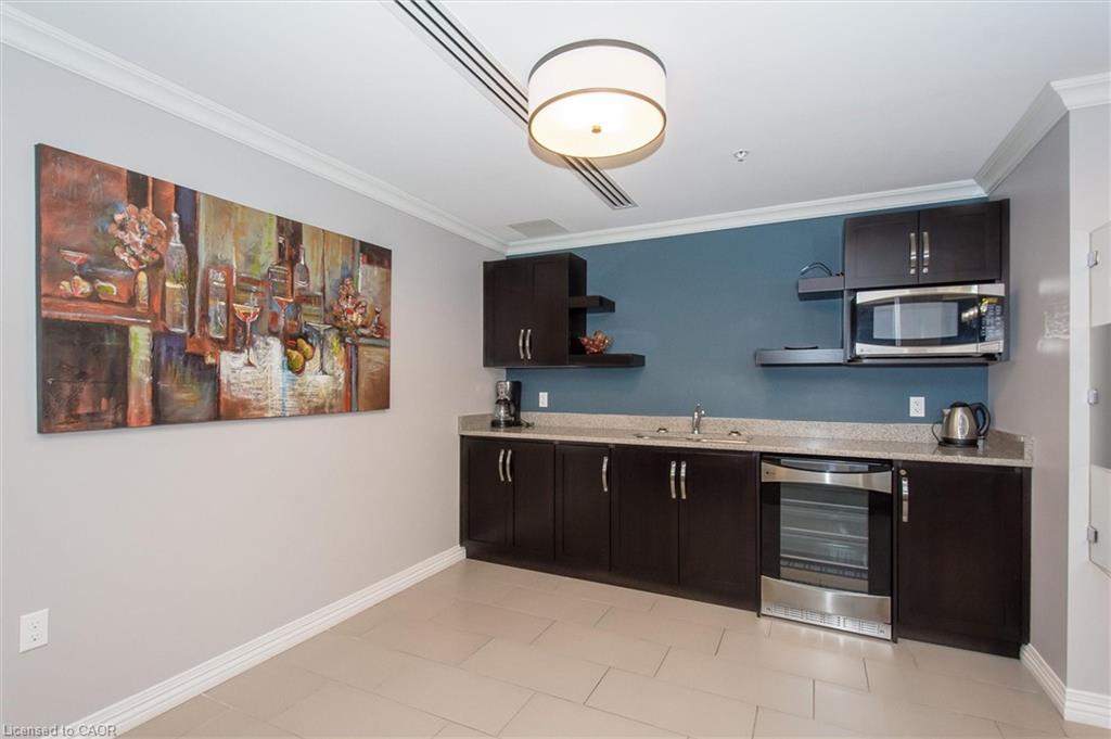 110-778 Laurelwood Drive, Waterloo, ON - Indoor