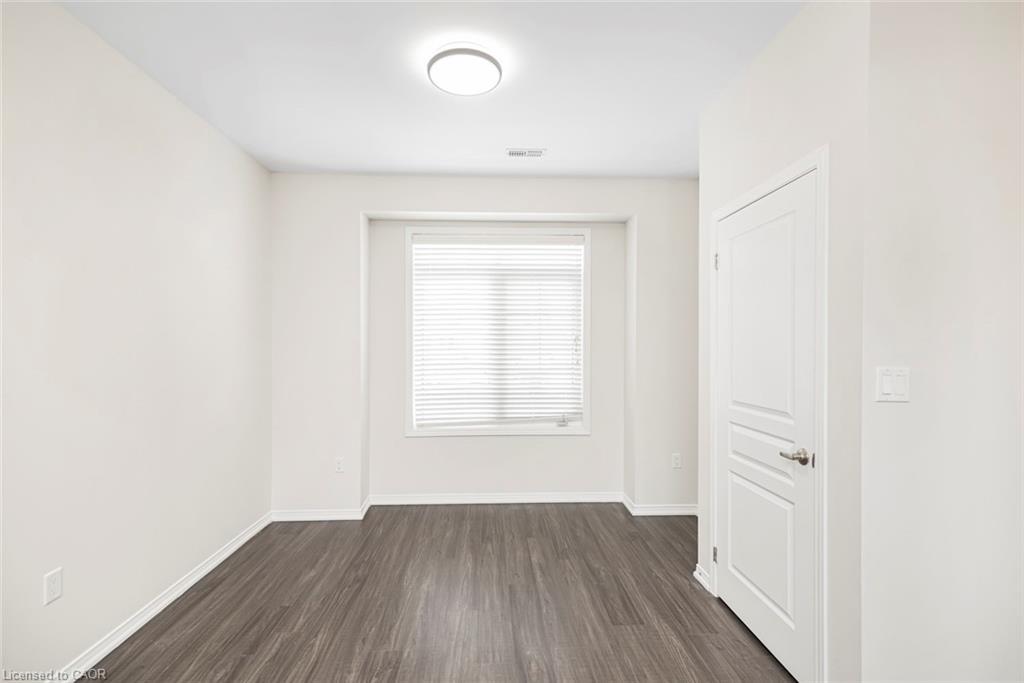 5038 Serena Drive, Beamsville, ON - Indoor Photo Showing Other Room