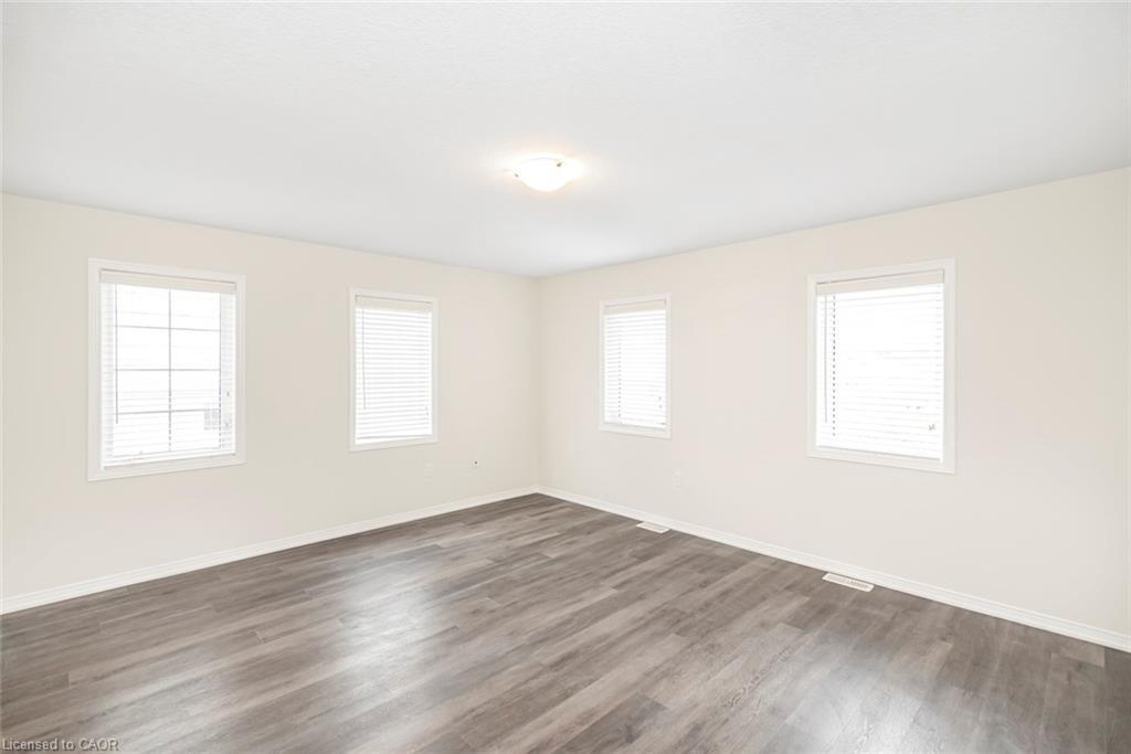 5038 Serena Drive, Beamsville, ON - Indoor Photo Showing Other Room