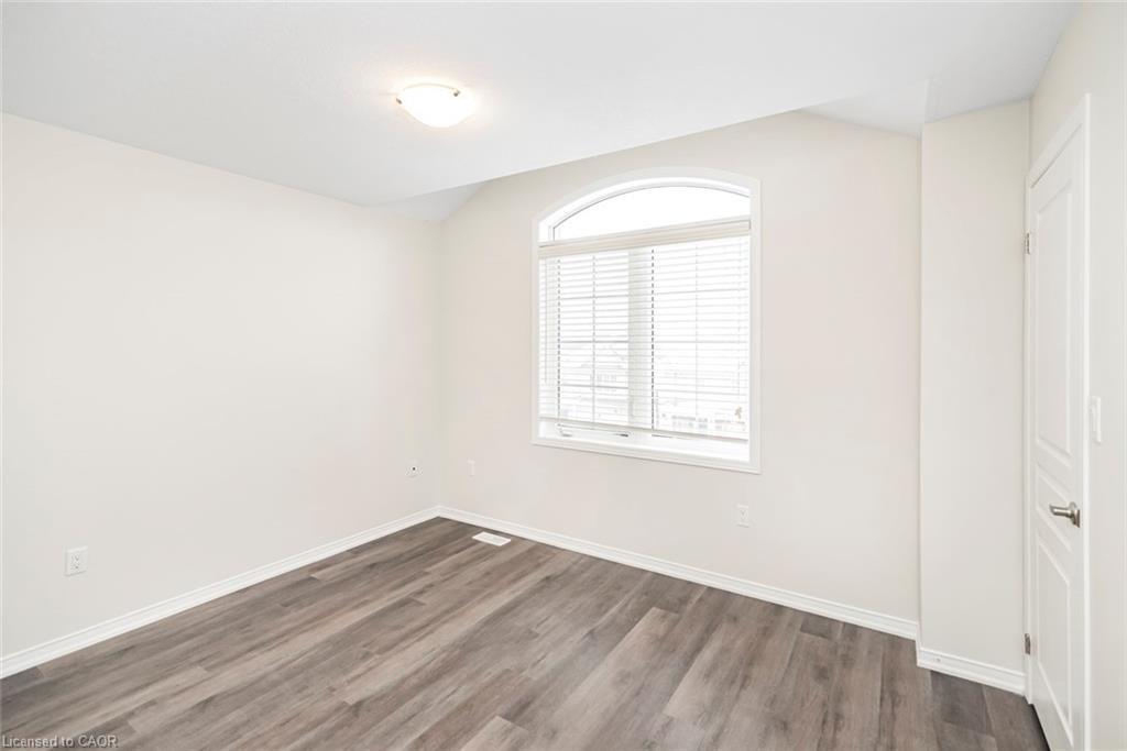 5038 Serena Drive, Beamsville, ON - Indoor Photo Showing Other Room