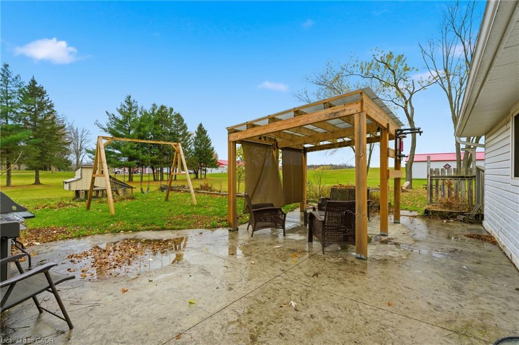 945 Regional Road 97, Puslinch, ON - Outdoor