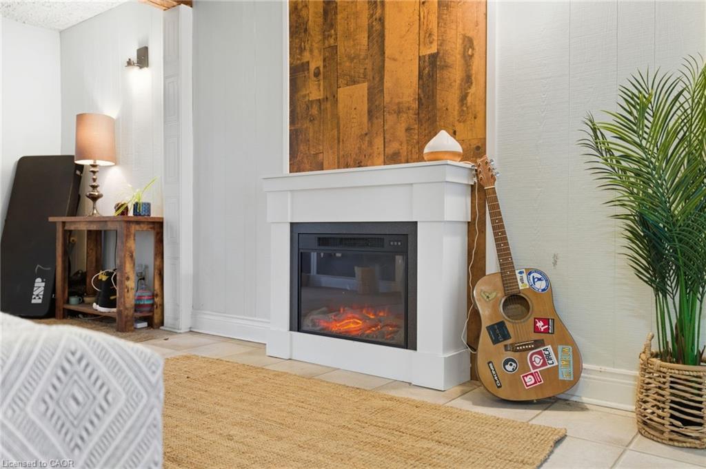 945 Regional Road 97, Puslinch, ON - Indoor Photo Showing Other Room With Fireplace