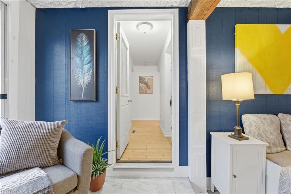 945 Regional Road 97, Puslinch, ON - Indoor