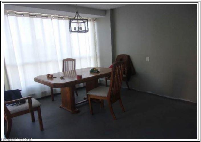 708-150 Charlton Avenue E, Hamilton, ON - Indoor Photo Showing Dining Room