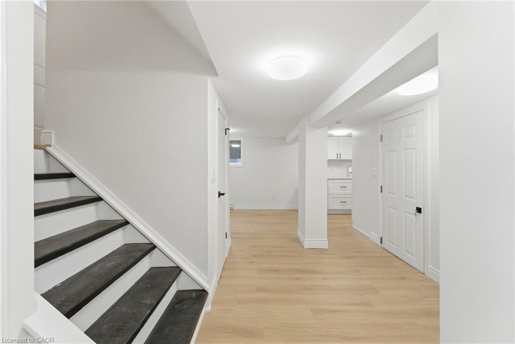 Basement-262 East 17Th Street, Hamilton, ON - Indoor Photo Showing Other Room