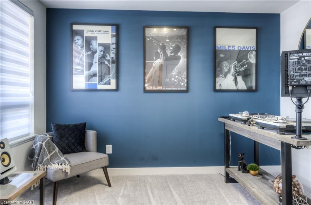 217-251 Northfield Drive E, Waterloo, ON - Indoor