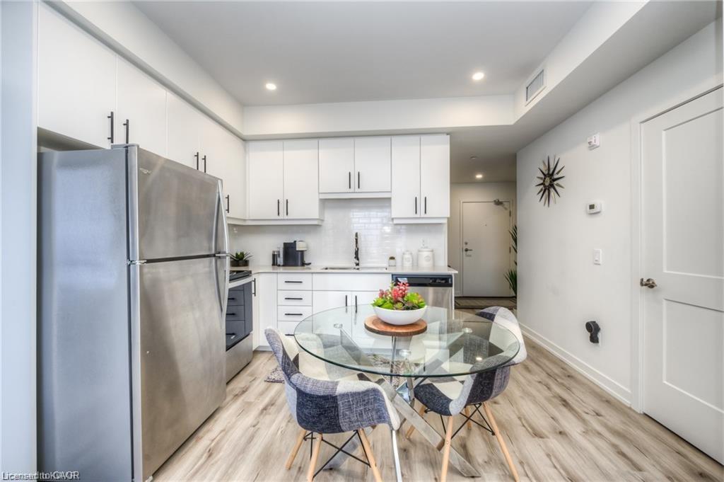 217-251 Northfield Drive E, Waterloo, ON - Indoor