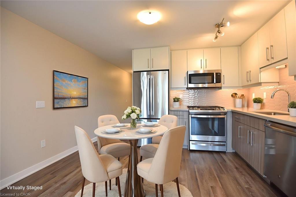 1301-2007 James Street, Burlington, ON - Indoor Photo Showing Other Room