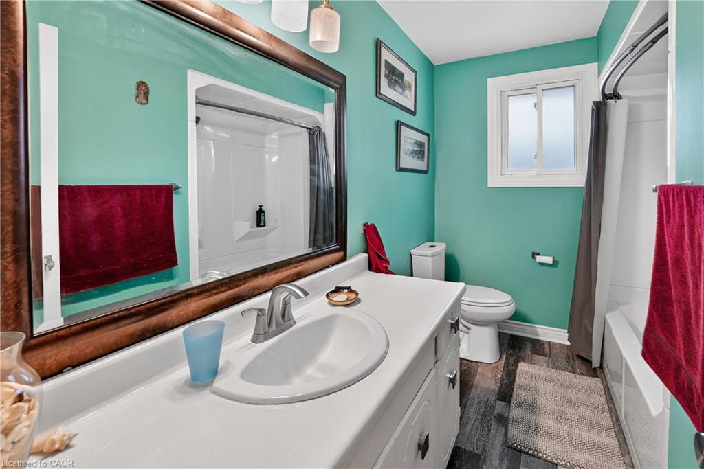 6186 Delta Drive, Niagara Falls, ON - Indoor Photo Showing Bathroom