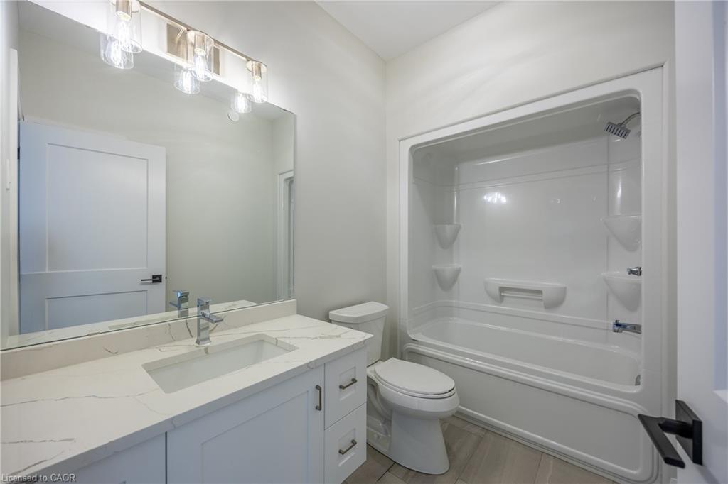 222 Schooner Drive, Port Dover, ON - Indoor Photo Showing Bathroom