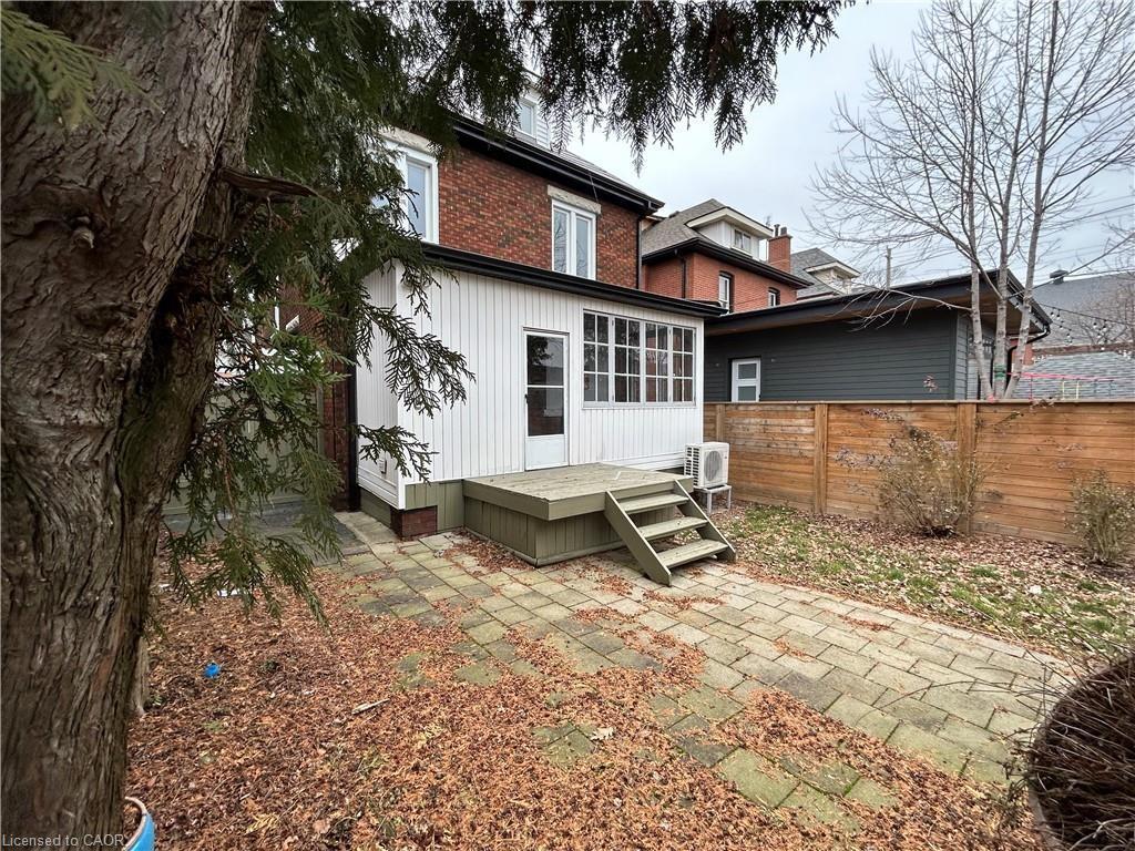 77 Ottawa Street S, Hamilton, ON - Outdoor
