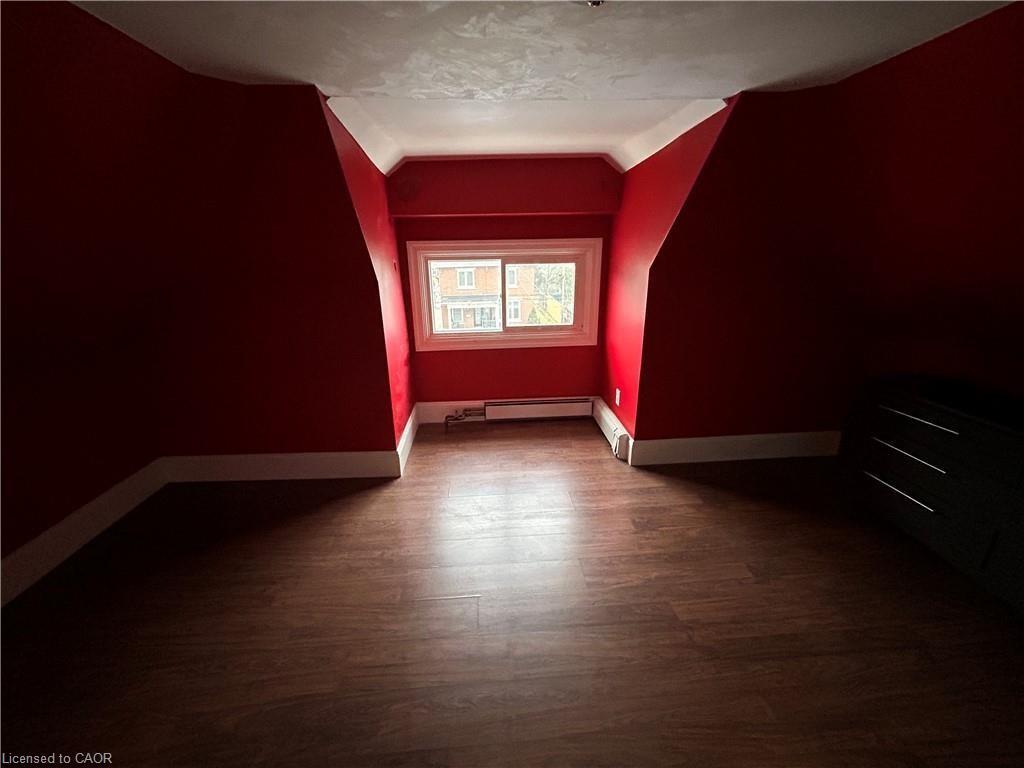 77 Ottawa Street S, Hamilton, ON - Indoor Photo Showing Other Room