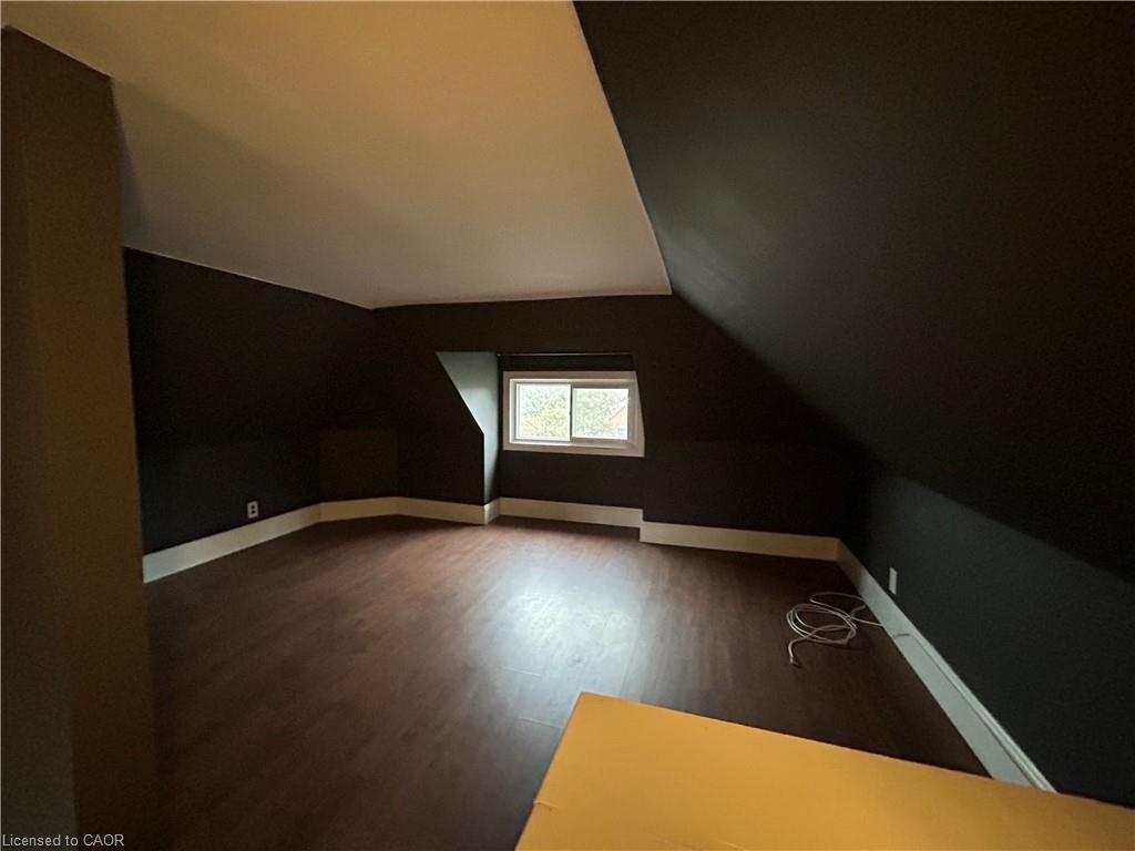 77 Ottawa Street S, Hamilton, ON - Indoor Photo Showing Other Room