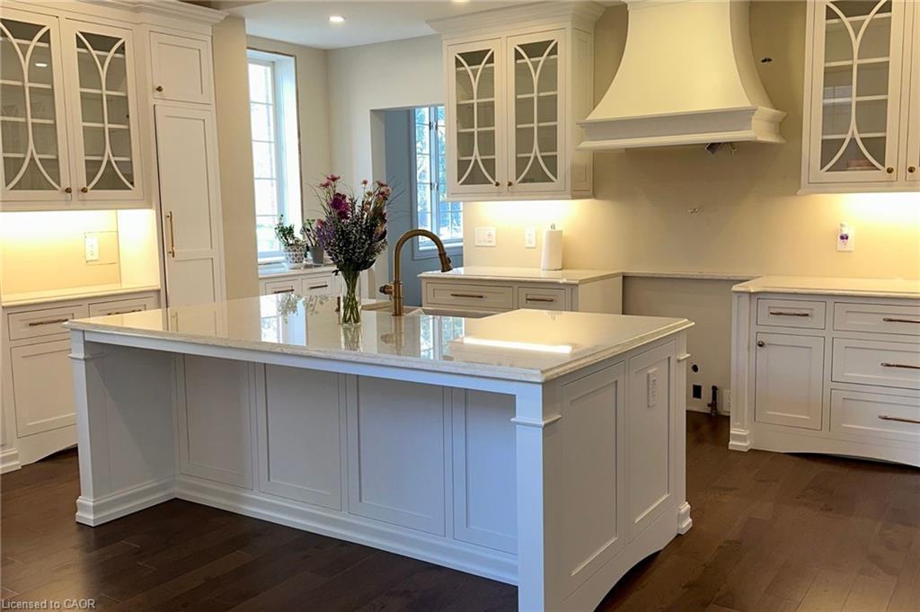 417 Broad Street W, Dunnville, ON - Indoor Photo Showing Kitchen With Upgraded Kitchen