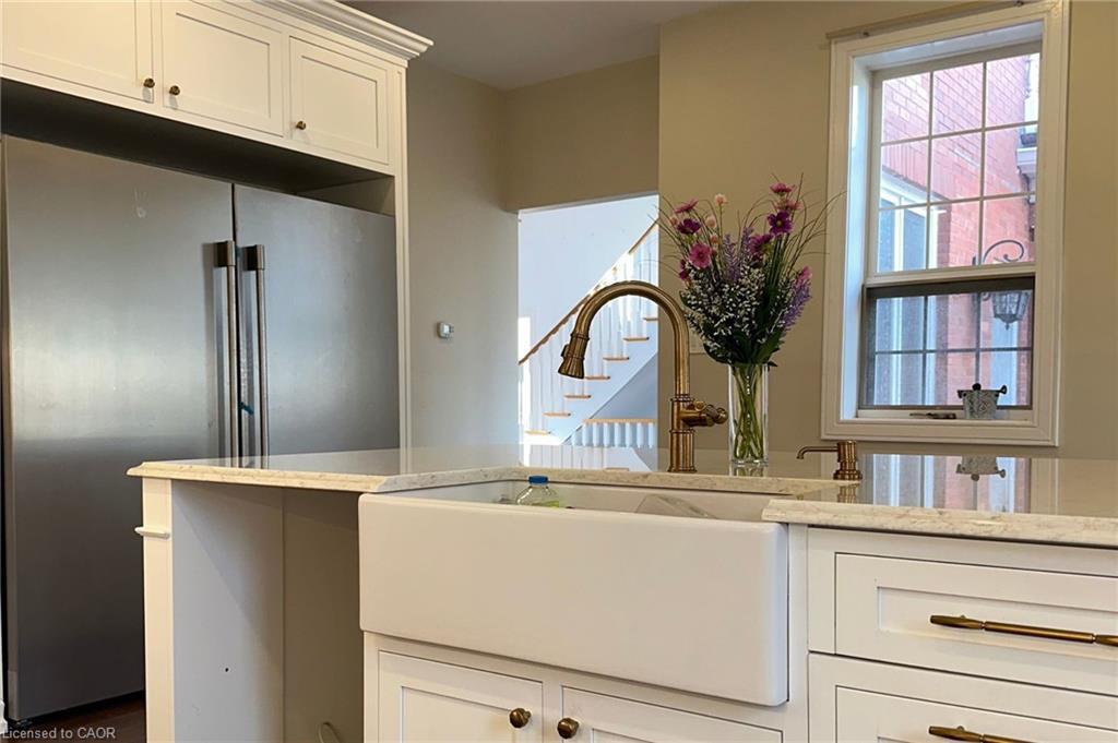 417 Broad Street W, Dunnville, ON - Indoor Photo Showing Other Room