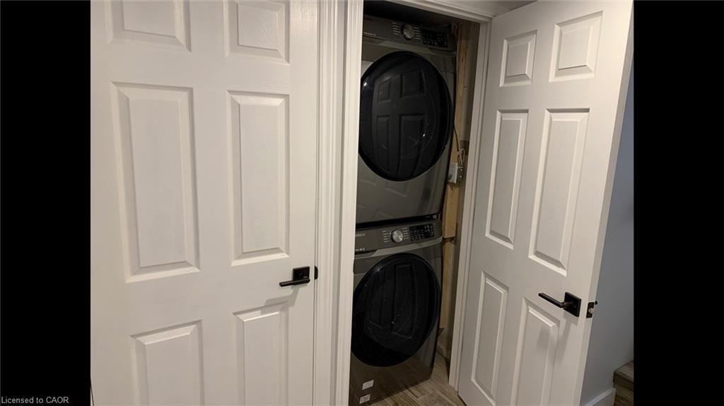 2-44 Lucerne Drive, Kitchener, ON - Indoor Photo Showing Laundry Room