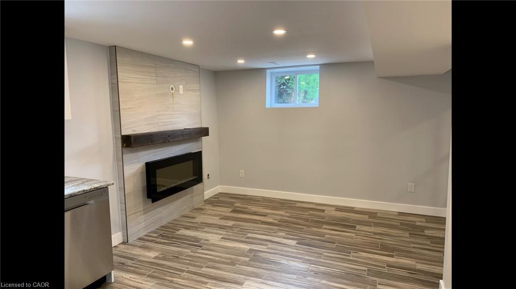 2-44 Lucerne Drive, Kitchener, ON - Indoor With Fireplace