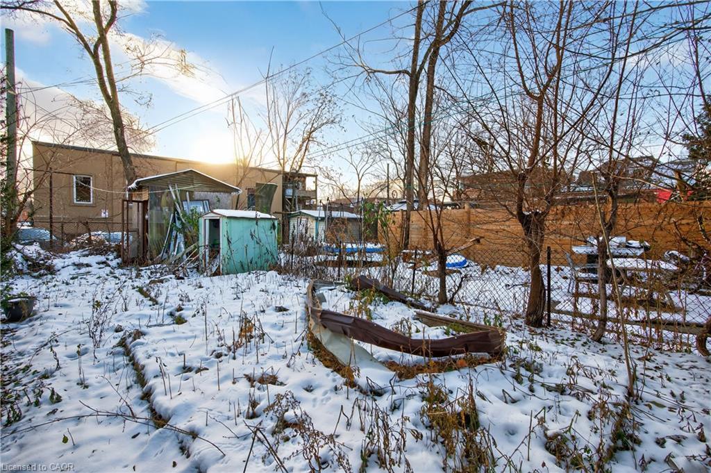 19 Morden Street, Hamilton, ON - Outdoor