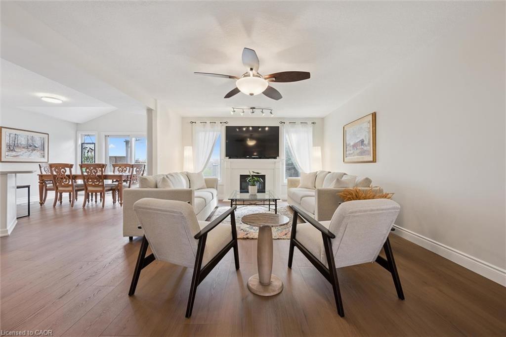 442 Chesapeake Drive, Waterloo, ON - Indoor Photo Showing Living Room With Fireplace