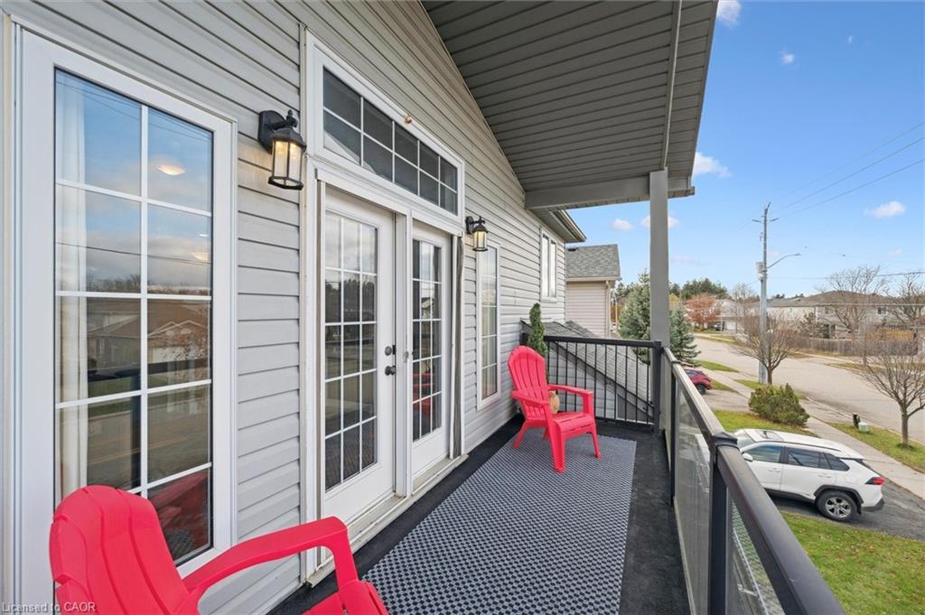 442 Chesapeake Drive, Waterloo, ON - Outdoor With Exterior