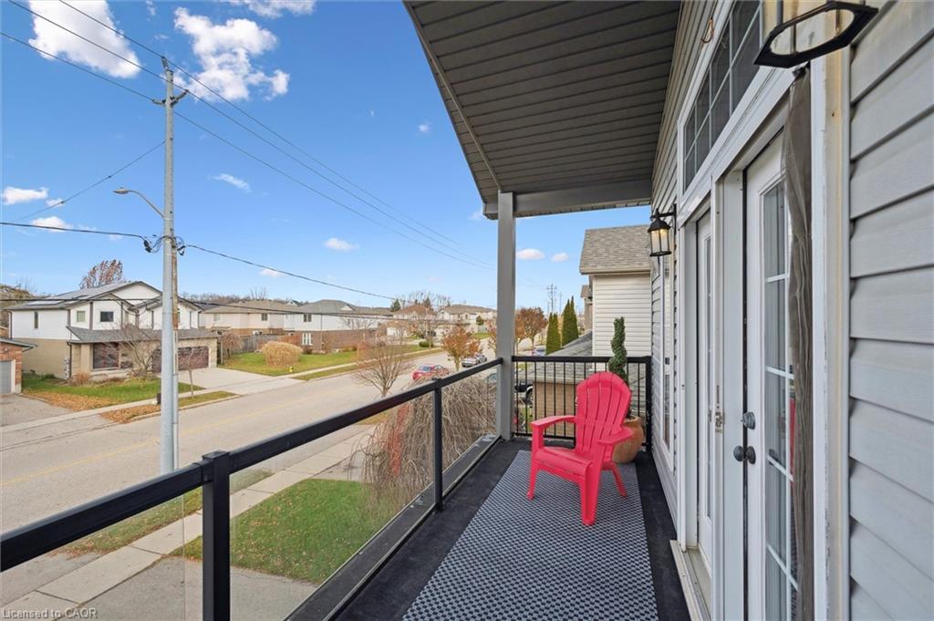442 Chesapeake Drive, Waterloo, ON - Outdoor With Balcony With Exterior