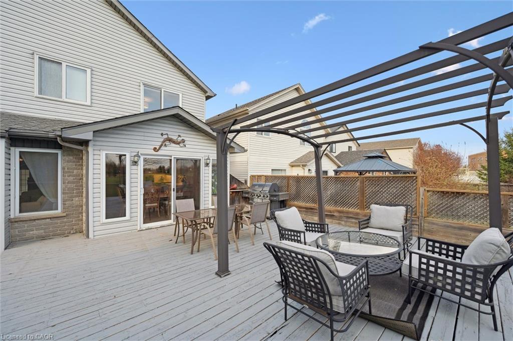 442 Chesapeake Drive, Waterloo, ON - Outdoor With Deck Patio Veranda With Exterior